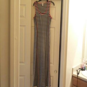 Long and comfy maxi dress lrg