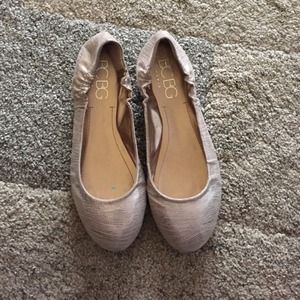 BCBG Ballet flats