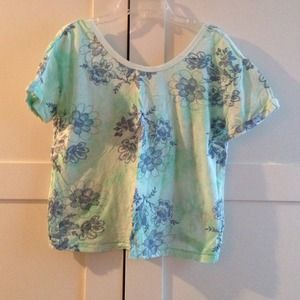 Green and blue flower top from urban