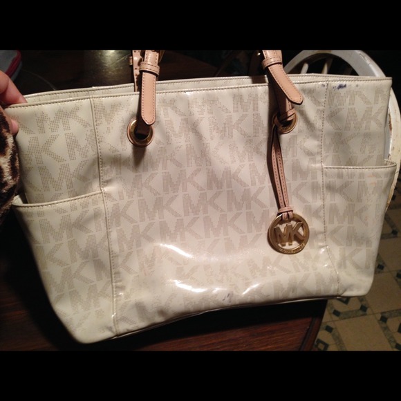 Michael kors purse