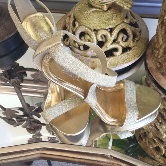 Cathy Jean gold metallic sandals