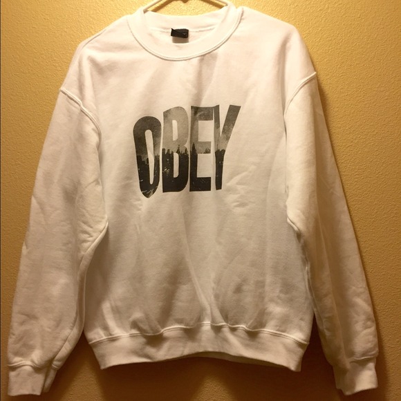Obey Crewneck sweatshirt