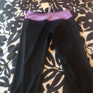 Lulu lemon leggings for @dcahoon