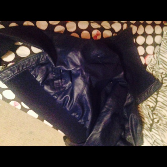 Jacket - Picture 3 of 3