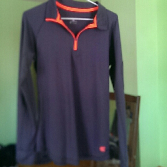 Gray dri fit shirt