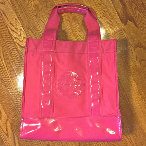 Tory Burch Handbags - Tory Burch Large Pink Nylon Tote