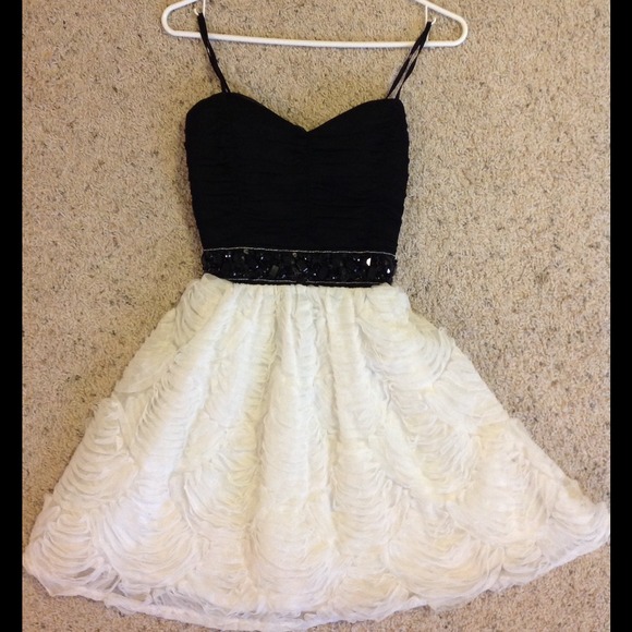 Trixxi Black and Cream w/Beading Cocktail Dress