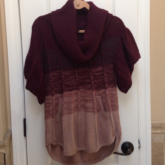 Bcbg sweater