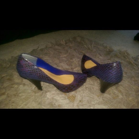 Unique pump - Picture 1 of 3