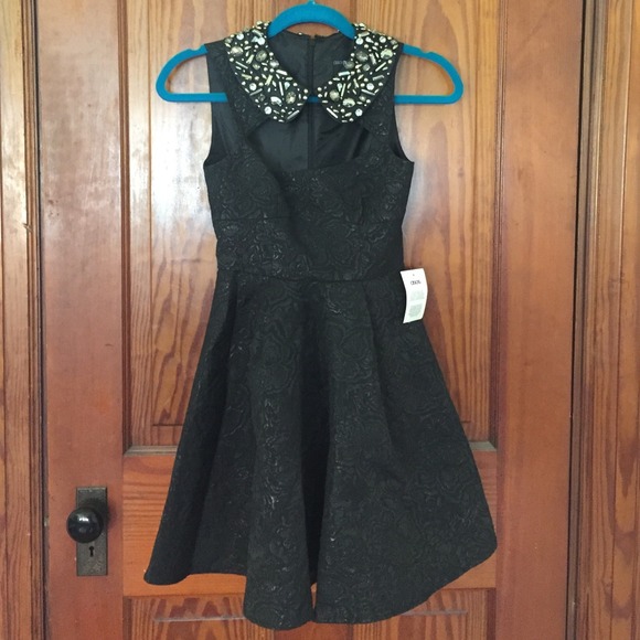 Cut Out Jacquard/Embellished Evening Dress