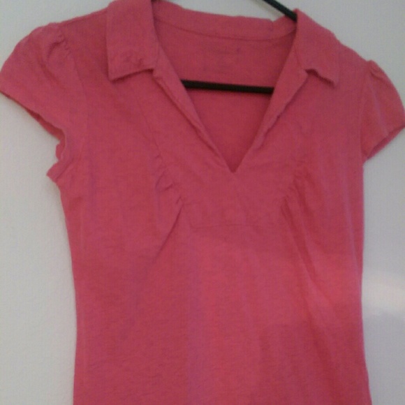 NWOT vneck T