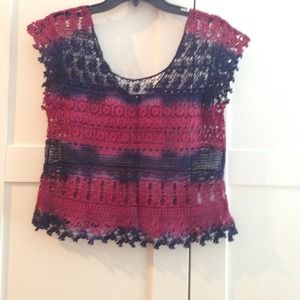Red/navy blue embroidered top