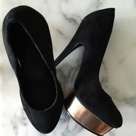 Black Suede Pumps with Rose Gold Platform