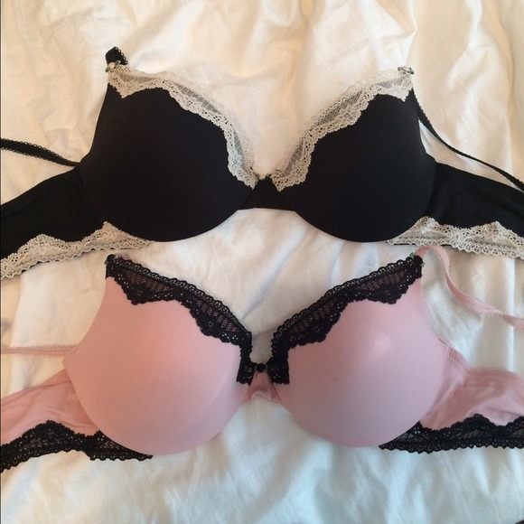 *reserved* Be tempted bra bundled