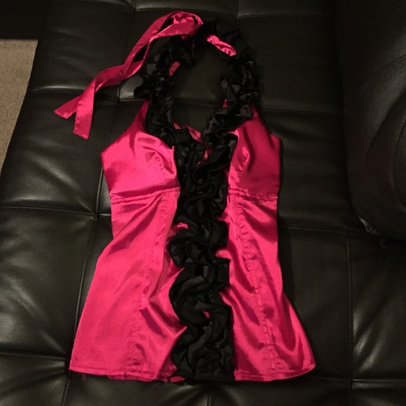 Pink and black halter shirt - Picture 1 of 2