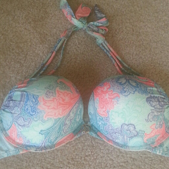 Victoria's Secret 36D swim top