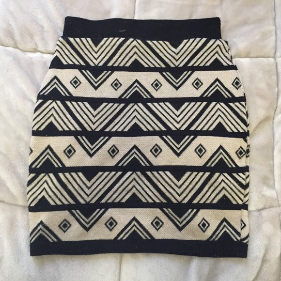 stretch high-waist skirt