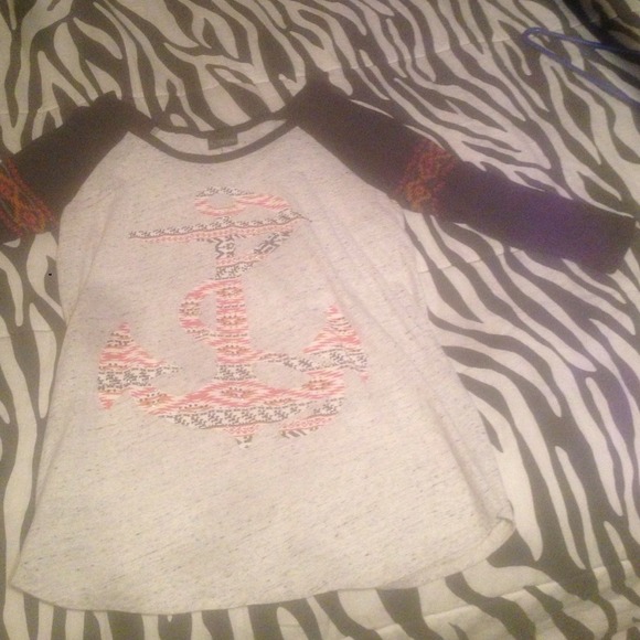 3/4 sleeve t