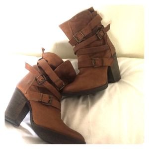 Steve Madden brown heel booties