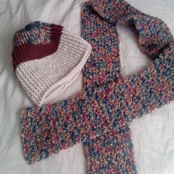 Beanie and Scarf Set - Picture 1 of 3