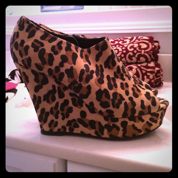 Brand New Cheetah Print Booties