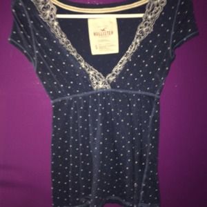 Hollister shirt
