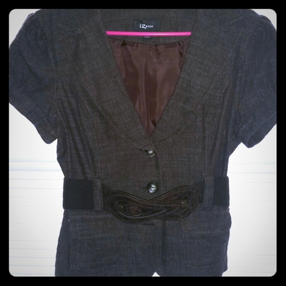 Short sleeve blazer