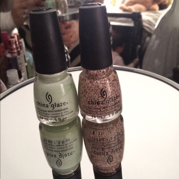 2 china Glaze Nail Polishes💅