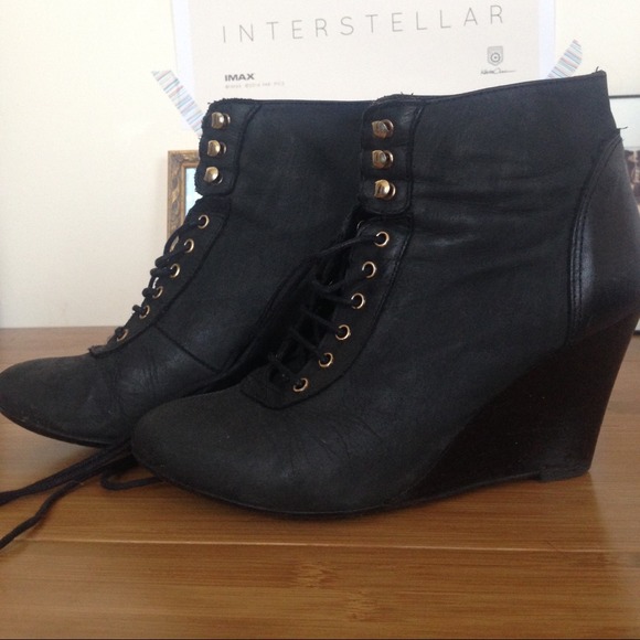 Steve Madden leather boots