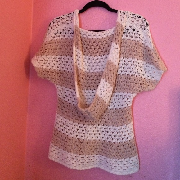 A cute sweater cover with a hoodie. - Picture 2 of 2