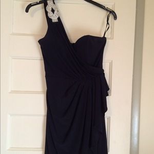 Glamorous Lord and Taylor Dress🍒