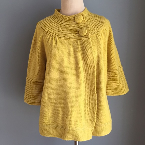 🎉Host Pick 🎉 Cape Style Sweater