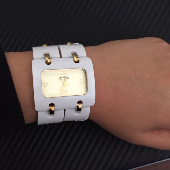 ✂️REDUCED! MICHAEL KORS CERAMIC WATCH