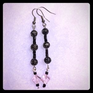 ($1) earrings