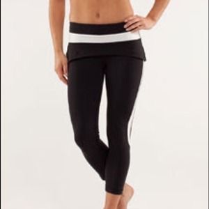 Lululemon Steadfast Crop