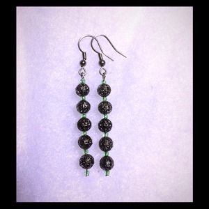 ($1) earrings
