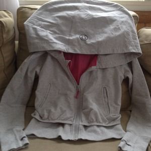 Lululemon Exhale Jacket (oversized hood)