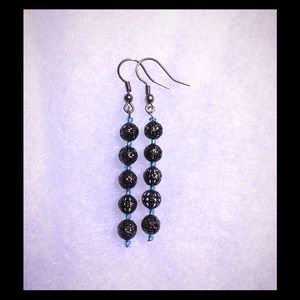 ($1) earrings