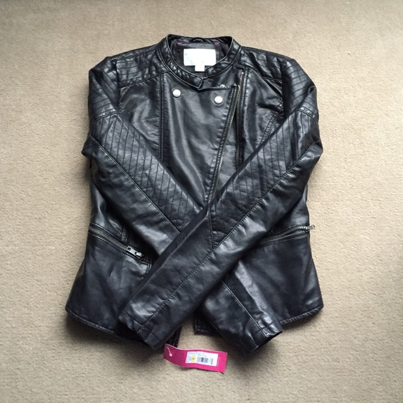 Sweet leather jacket!