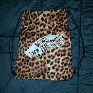 Vans "Off The Wall" Cheetah Print Drawsting Bag