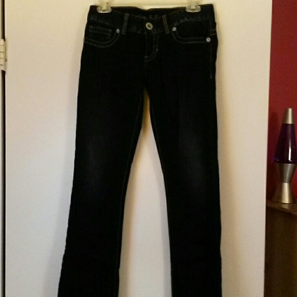 SOLD! GUESS JEANS BOOT CUT STRETCH - Picture 2 of 4