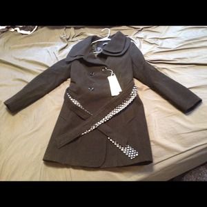 Bought it online, too small! Super cute!!