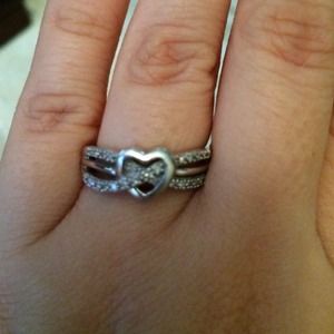 ⚡️⚡️SALE ⚡️⚡️Silver heart ring