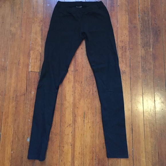 Brandy Melville black leggings black