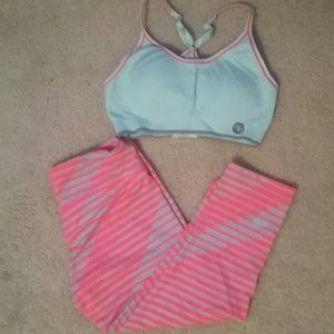 Yoga capris & sports top