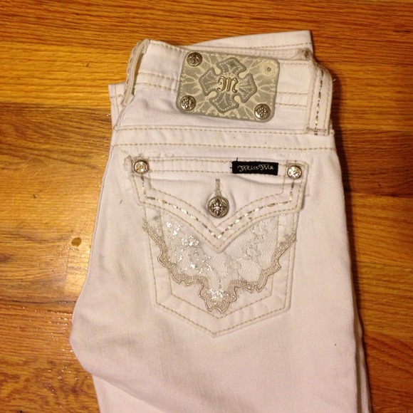 Miss Me Skinny Jeans.