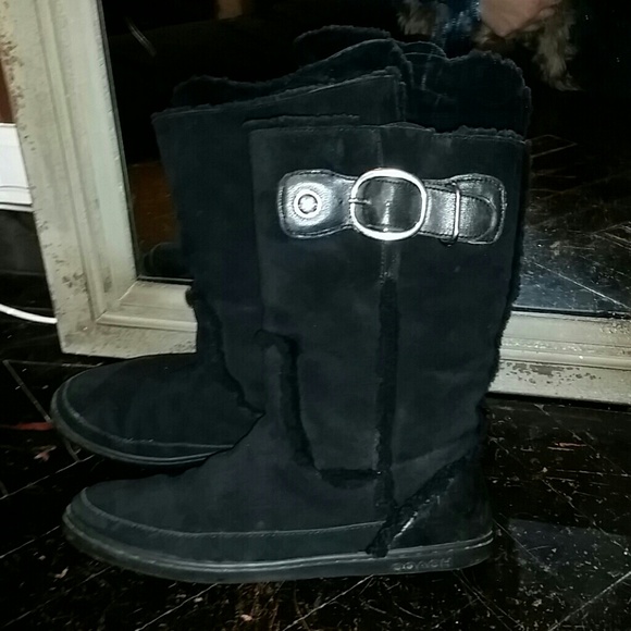 REDUCED!!! 😍😍Coach shearling boots - Picture 1 of 4