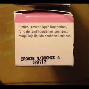 Mary Kay Matte Foundation