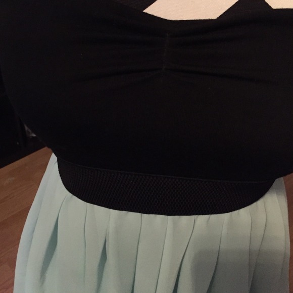 Black and light blue dress - Picture 2 of 3