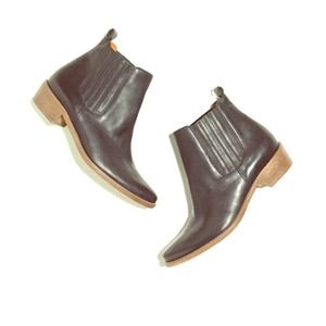 Madewell Chelsea Boot
